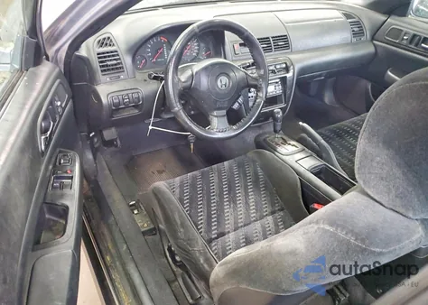 2001 Honda Prelude z USA, uszkodzony, nr VIN JHMBB62481C002356